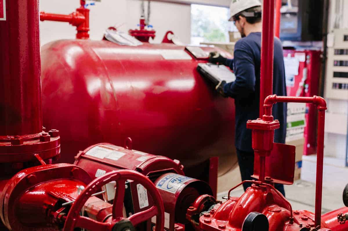 Find the optimal solution for fire and safety-related issues at Defesa.